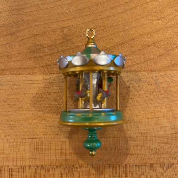 Hallmark Christmas Carousel 2017 Mini - Event Repaint- 1st in Series